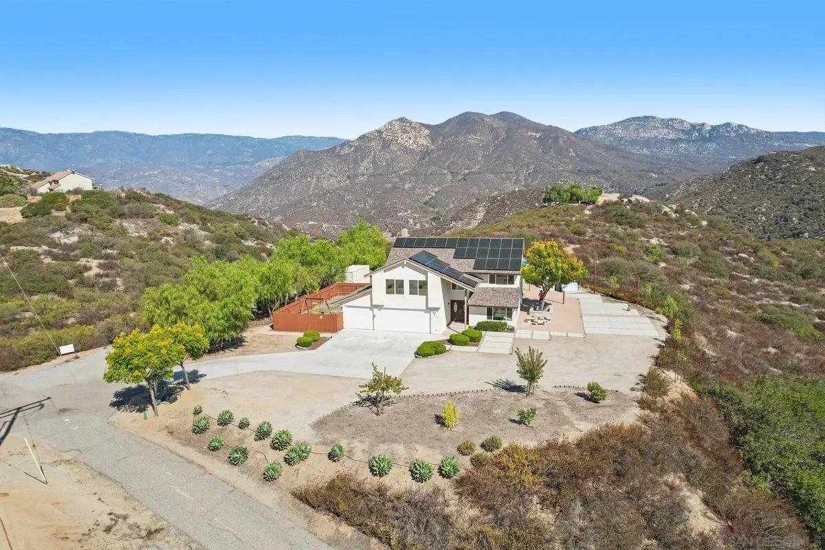 31510 Valley Center Rd, Valley Center, CA 92082 - Image #1