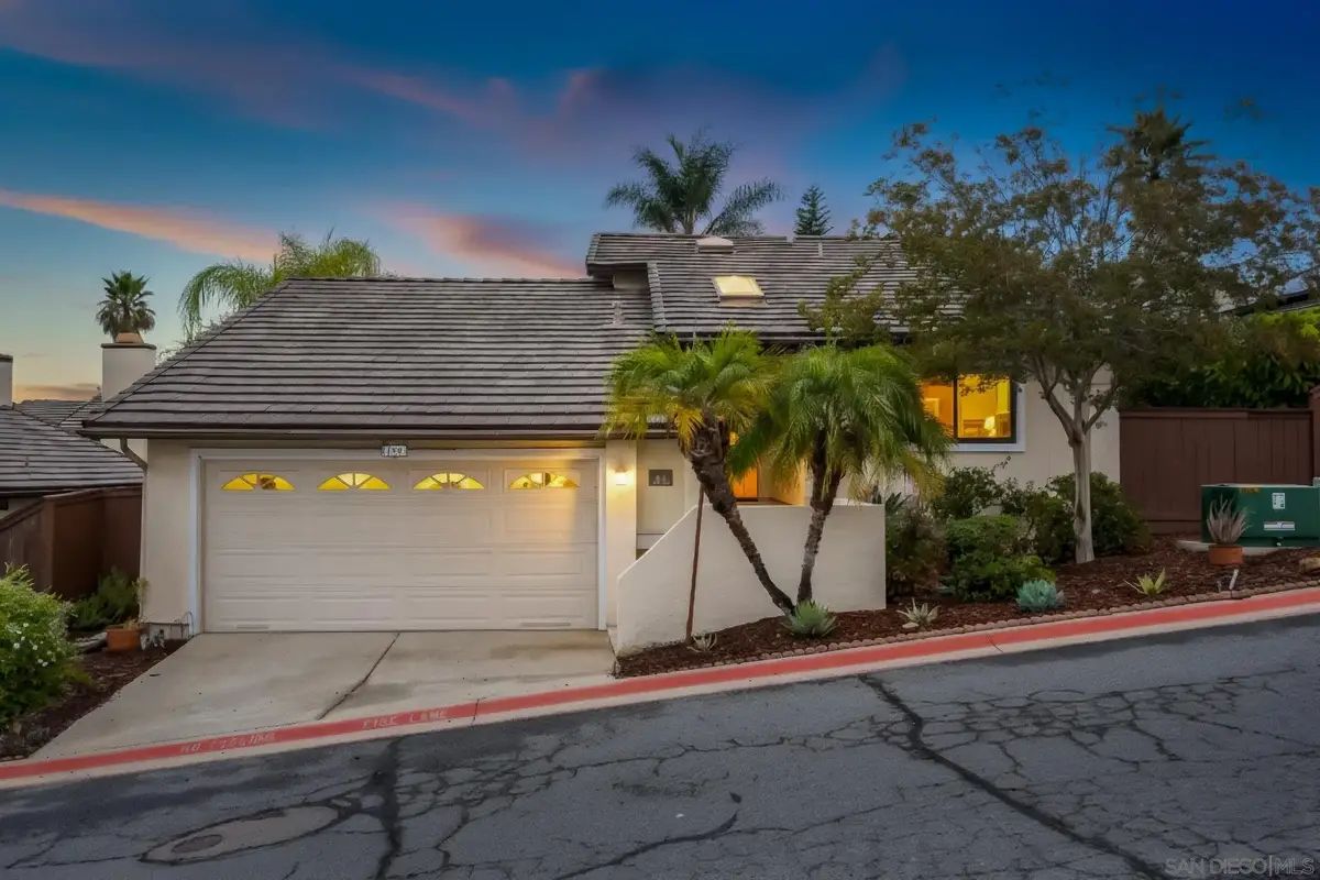 1952 Buckskin Gln, Escondido, CA 92027 - Image #1