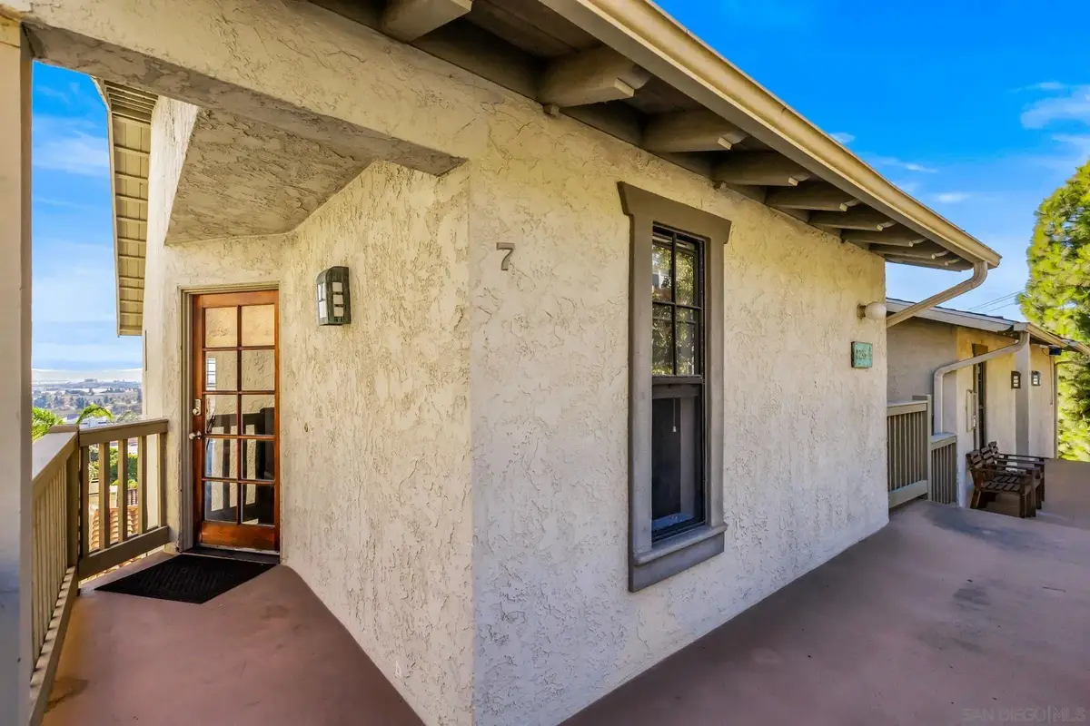 2235 Linwood St #A7, San Diego, CA 92110 - Image #1