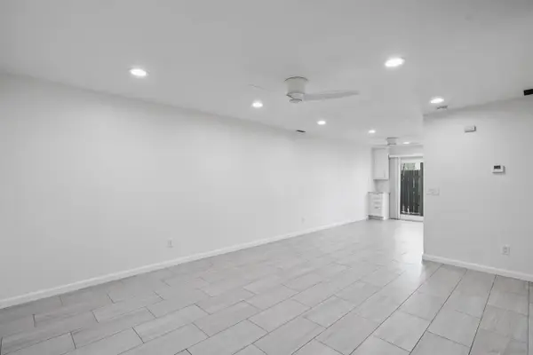 166 N 1st St #1, El Cajon, CA 92021