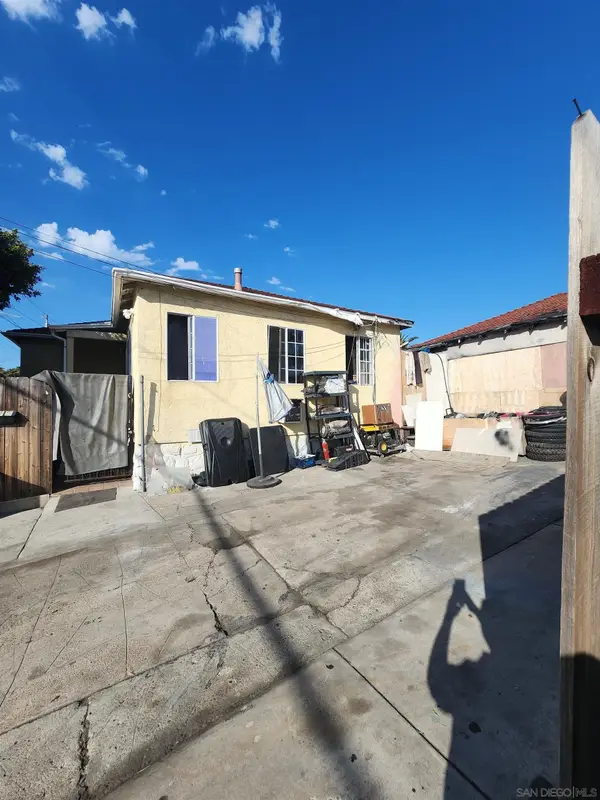 515 Iona Dr, San Diego, CA 92114