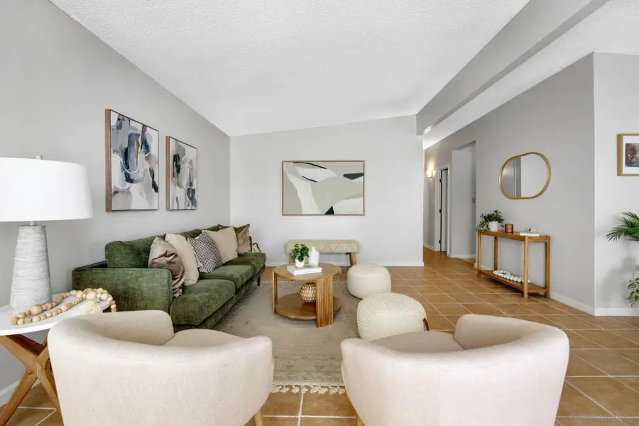 431 Del Mar Ct, Chula Vista, CA 91910 - Image #2