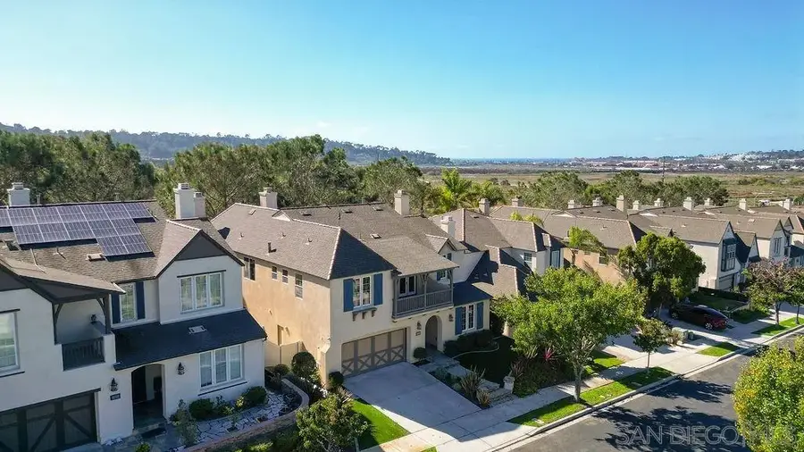 13732 Rosecroft Way, San Diego, CA 92130 - Image #2