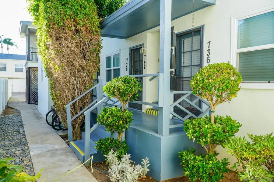 736 E, Coronado, CA 92118 - Image #3