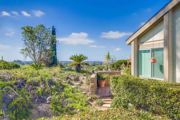 5430 Baltimore Drive Unit 72, La Mesa, CA 91942