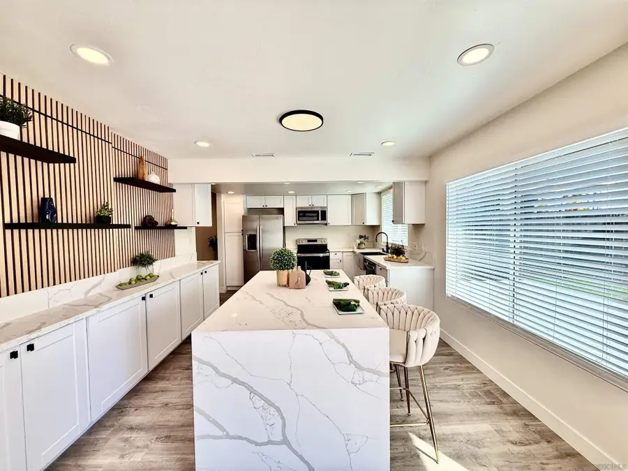 8815 Jackie Dr, San Diego, CA 92119 - Image #2