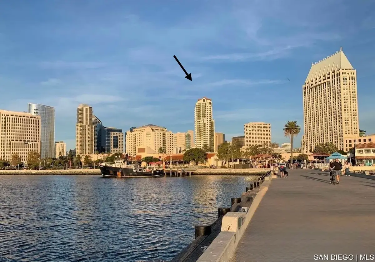 700 W Harbor Dr #806, San Diego, CA 92101 - Image #1