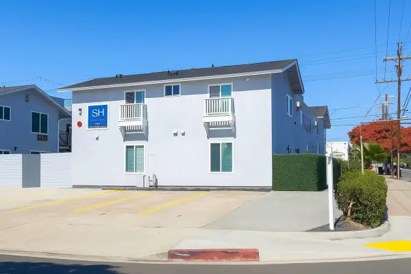 1478 Hornblend Street, San Diego, CA 92109