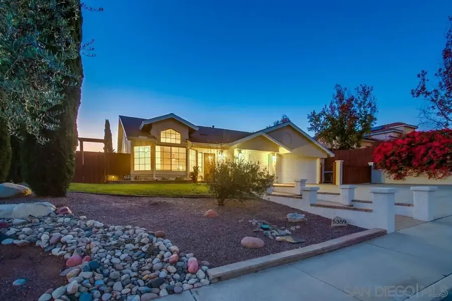 5359 Triple Crown Dr, Bonsall, CA 92003 - Image #3