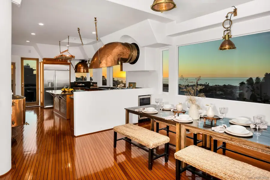 4527 Narragansett Ave, San Diego, CA 92107 - Image #3