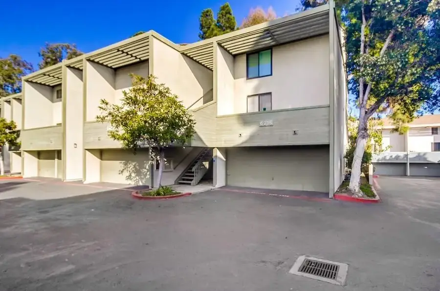 6216 Agee St Unit 116, San Diego, CA 92122 - Image #2