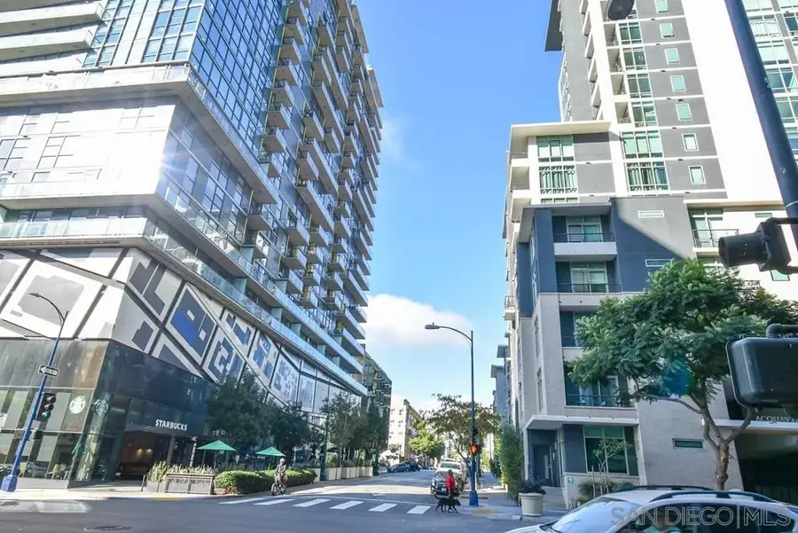 425 W Beech Street #408, San Diego, CA 92101 - #2