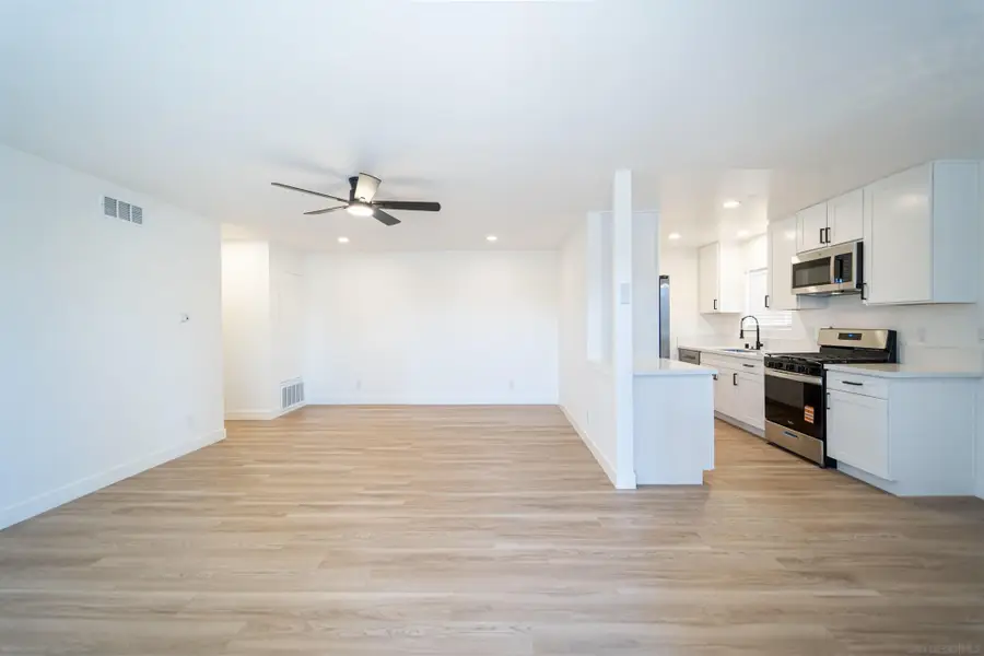 1306 W San Ysidro Blvd #D, San Diego, CA 92173 - Image #2