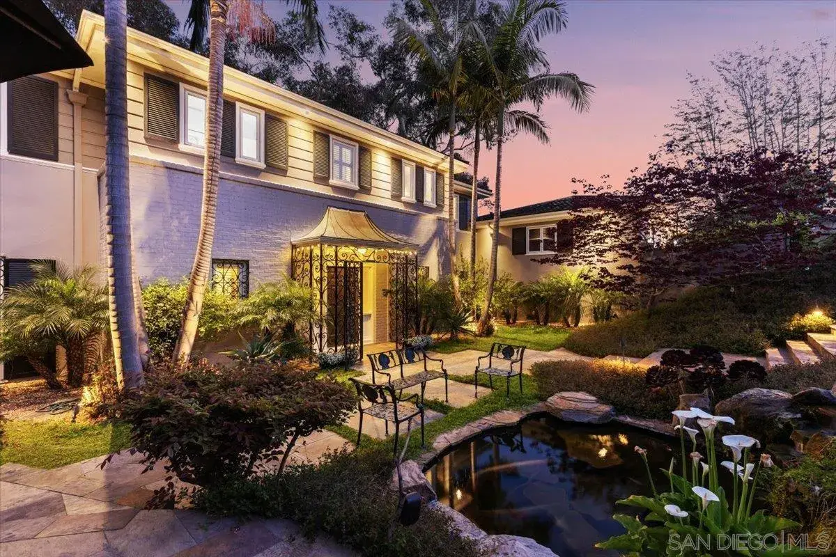 2205 Locust St, San Diego, CA 92106 - #1