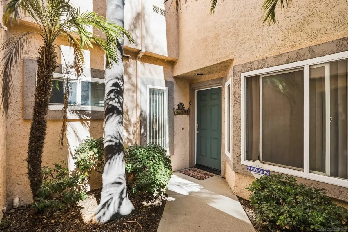 11382 Via Rancho San Diego #Unit C, El Cajon, CA 92019 - Image #1
