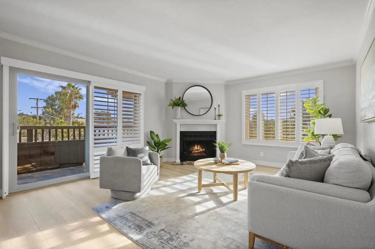 3763 Udall St #404, San Diego, CA 92107 - Image #1