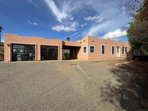 6960 W Lilac Rd, Bonsall, CA 92003