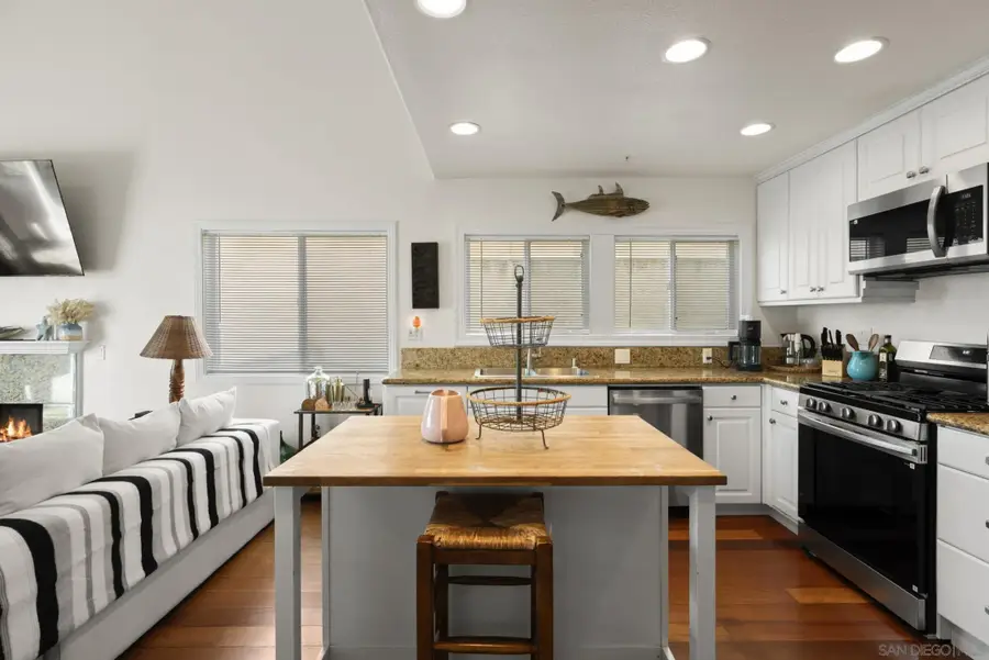 700 #A Seacoast Dr, Imperial Beach, CA 91932 - Image #2