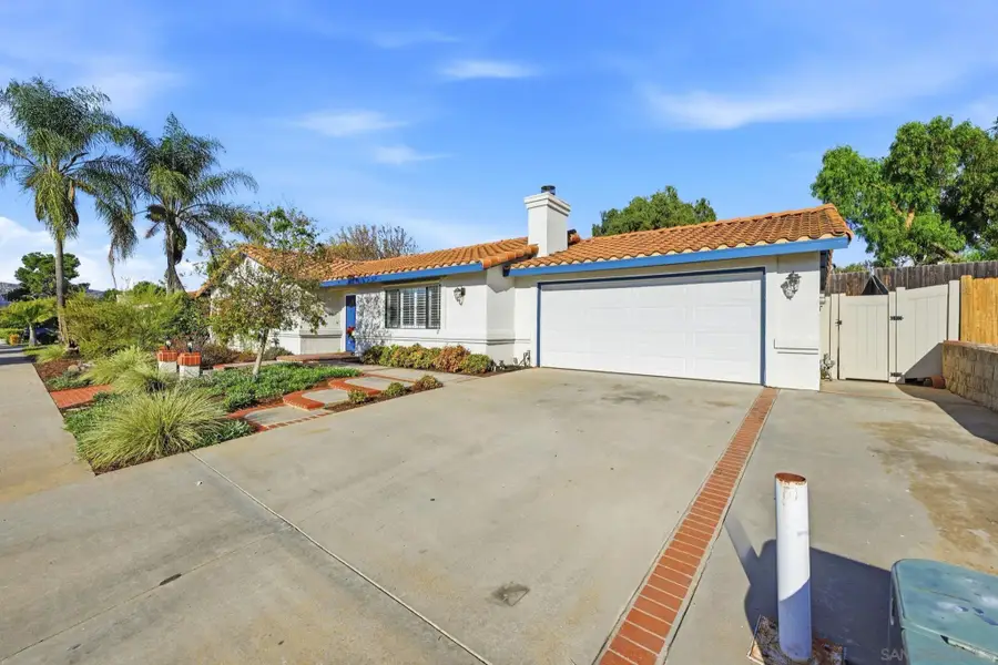 304 Lion Valley Rd, Escondido, CA 92027 - Image #3