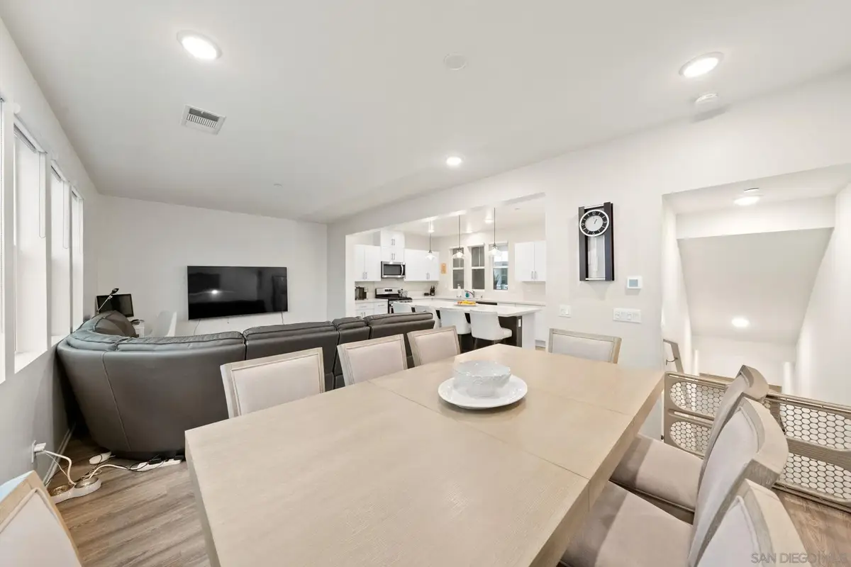 5360 Calle Rockfish #32, San Diego, CA 92154 - Image #1