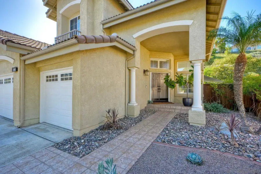 13660 Lindamere Ln, San Diego, CA 92128 - Image #2