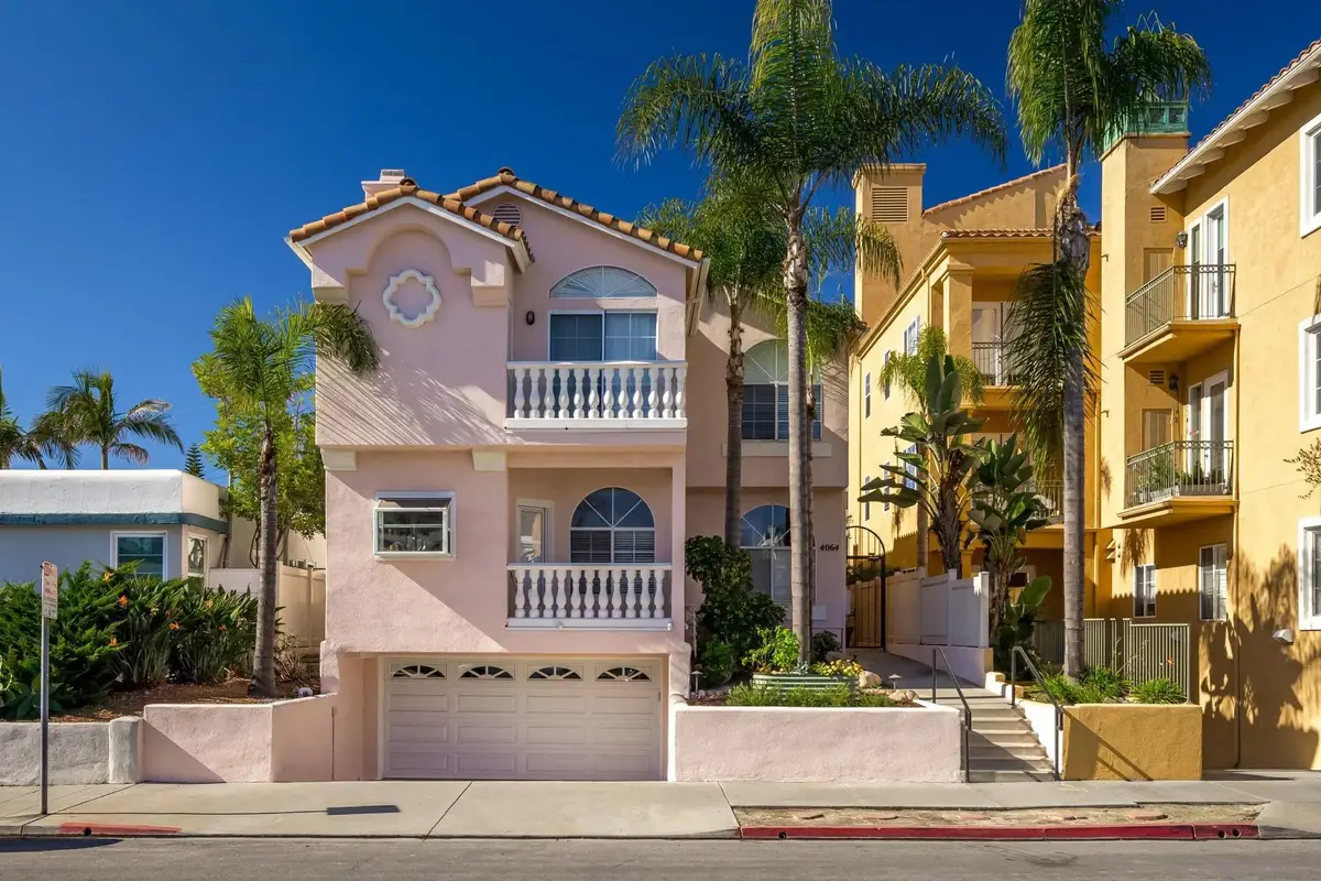 4064 Front St #2, San Diego, CA 92103 - Image #1