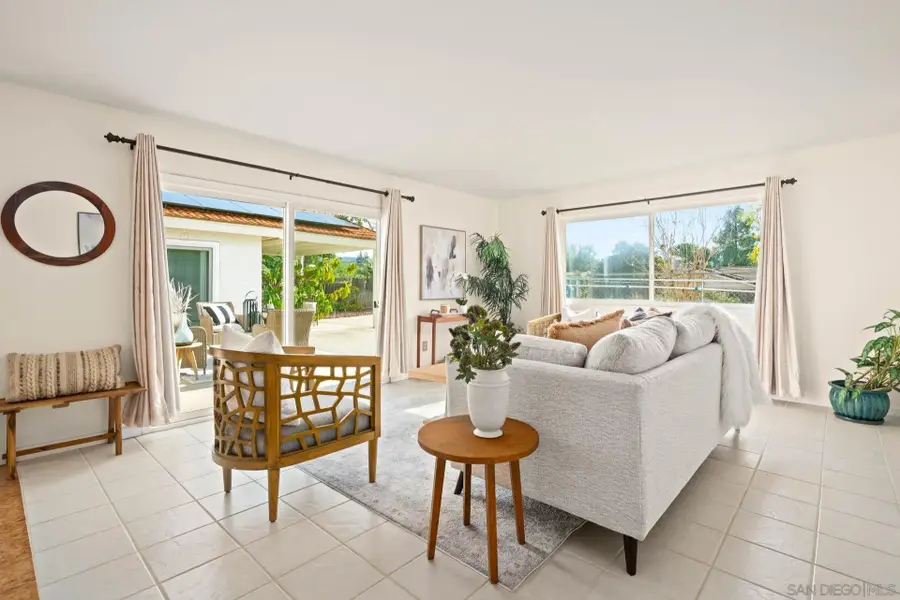 14105 Durhullen Dr, Poway, CA 92064 - Image #2