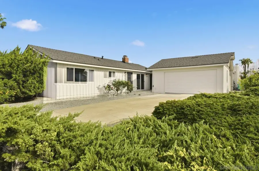 8702 Glenhaven St, San Diego, CA 92123 - Image #2
