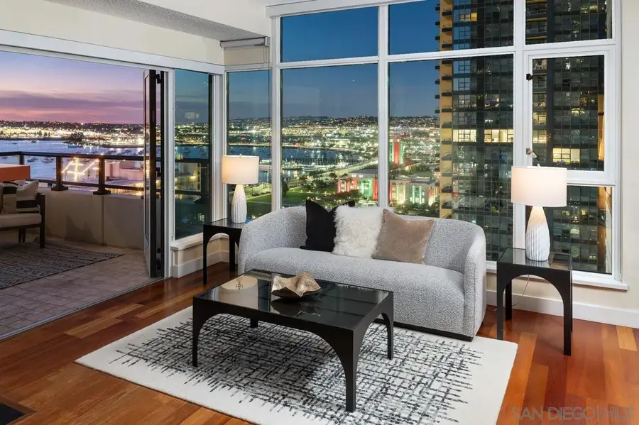 1205 Pacific Hwy #2002, San Diego, CA 92101 - Image #2