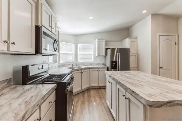 22899 Byron Rd #35, Crestline, CA 92325