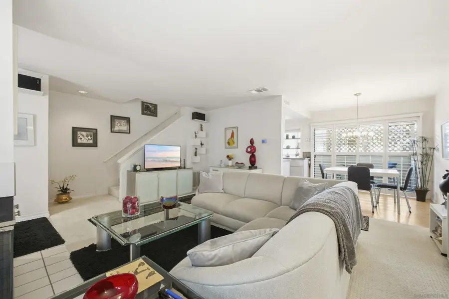 4595 Chateau Drive, San Diego, CA 92117 - Image #3