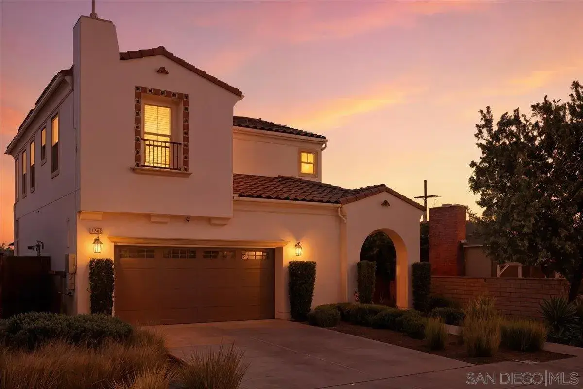 1302 Lorna Ave, El Cajon, CA 92020 - Image #1