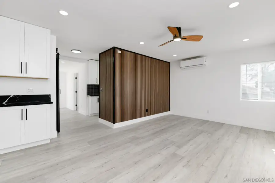 5465 Encina Dr, San Diego, CA 92114 - Image #2