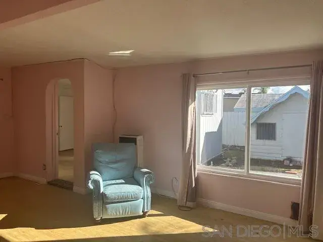 606 Carlsbad Street, Spring Valley, CA 91977 - Image #3