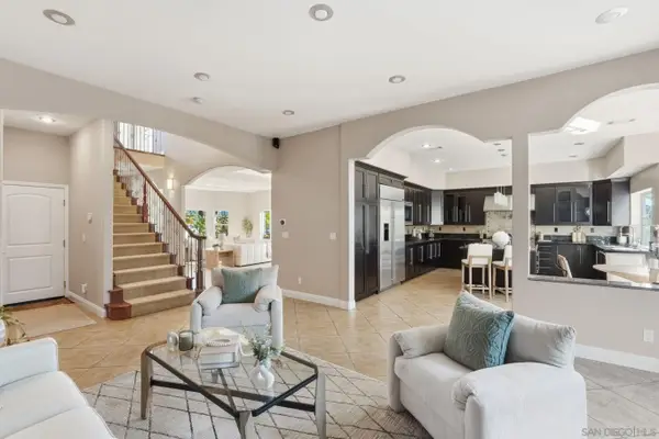 11479 Duenda Rd, San Diego, CA 92127