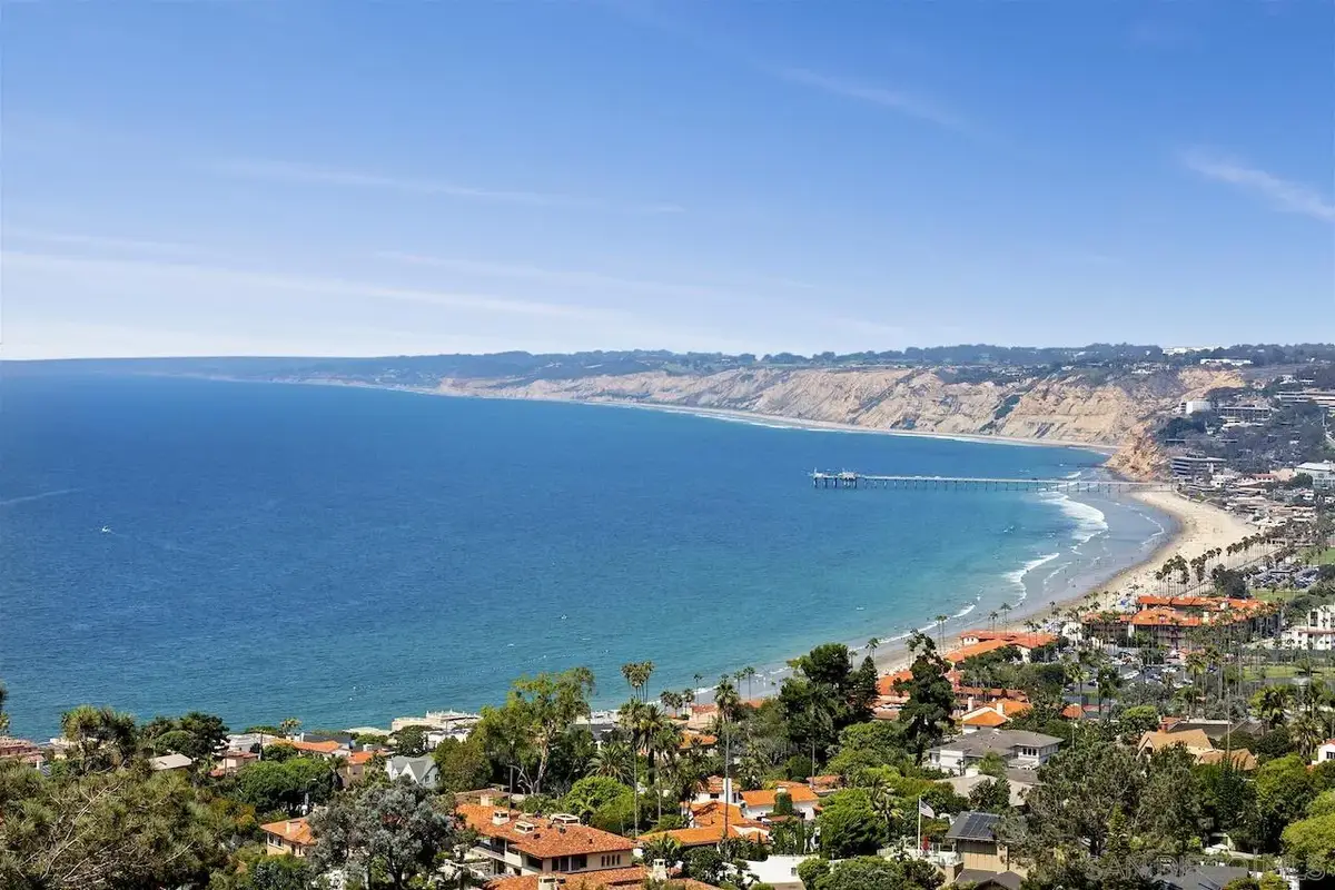 1642 Valdes Dr., La Jolla, CA 92037 - #1