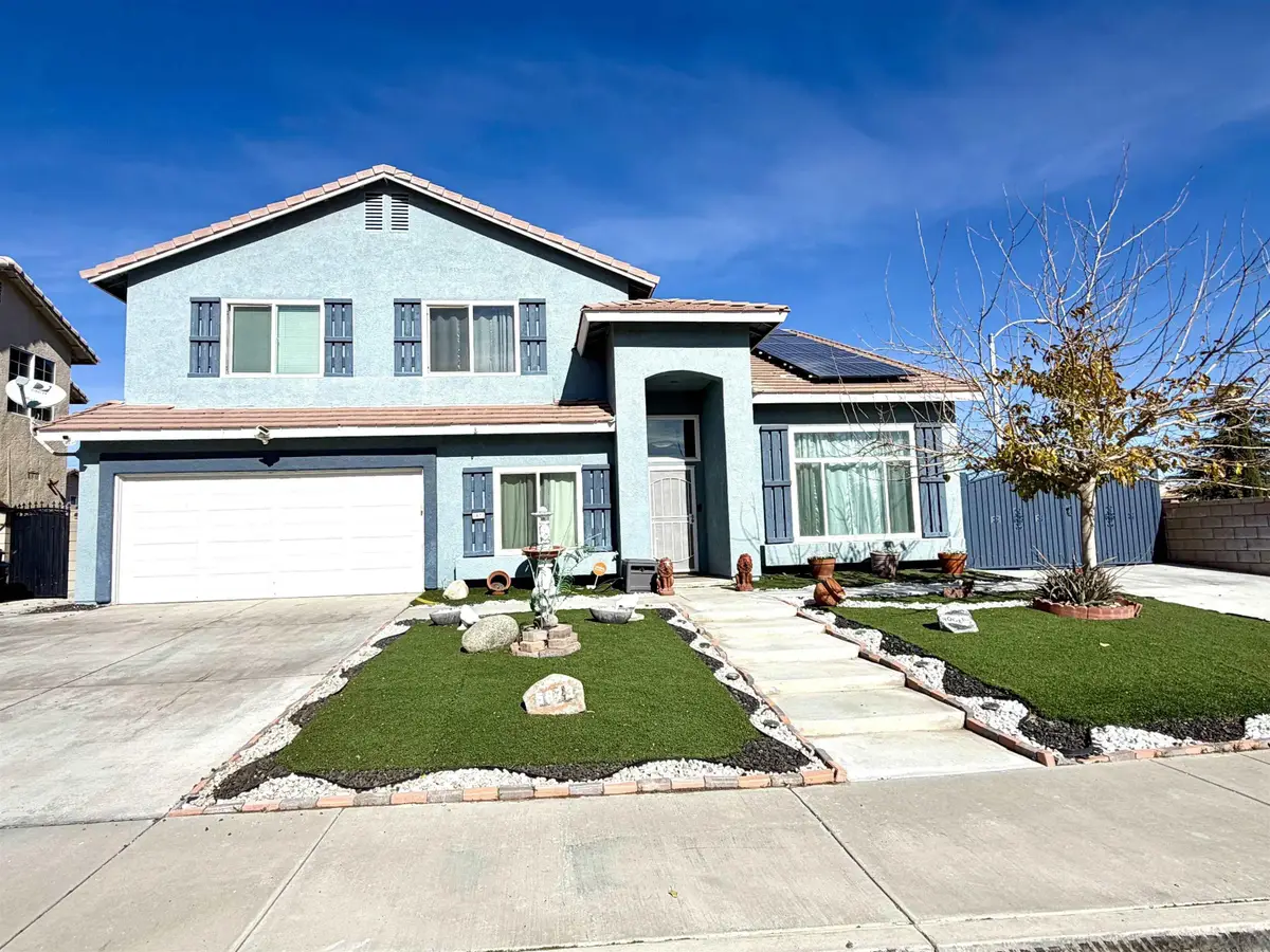 5873 Monterey Place, Palmdale, CA 93552 - #1