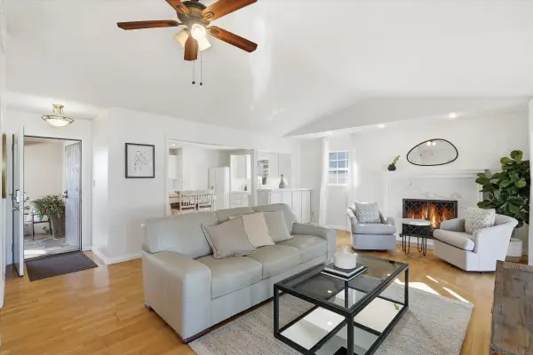 5062 Millwood Rd, San Diego, CA 92117