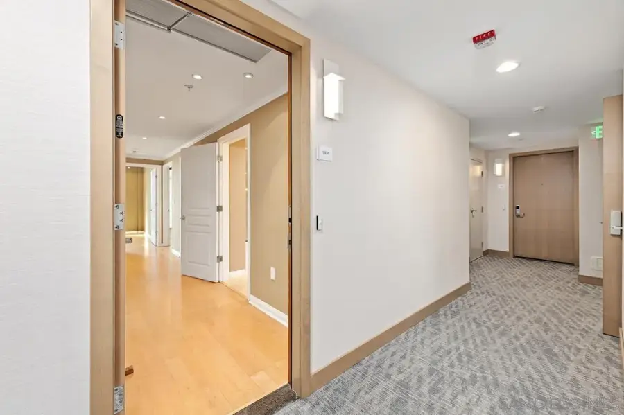 555 Front St #1304, San Diego, CA 92101 - Image #2