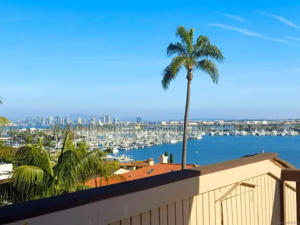 858 Rosecrans St, San Diego, CA 92106