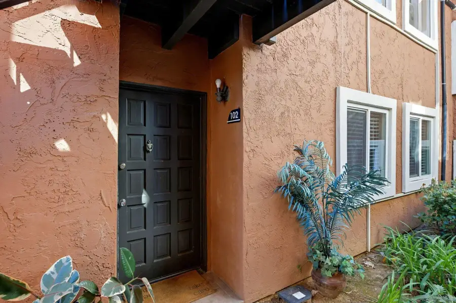 17131 W Bernardo Dr #102, San Diego, CA 92127 - Image #3