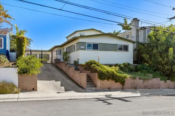 4711 Austin Dr, San Diego, CA 92115