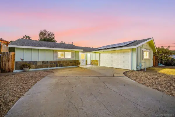 8450 Angila Dr, Santee, CA 92071