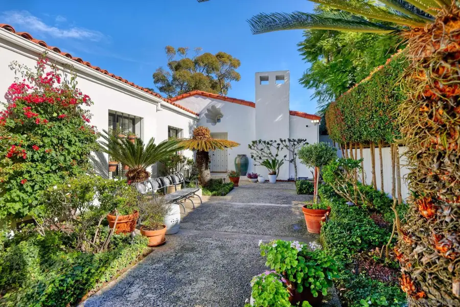 7733 Whitefield, La Jolla, CA 92037 - #2