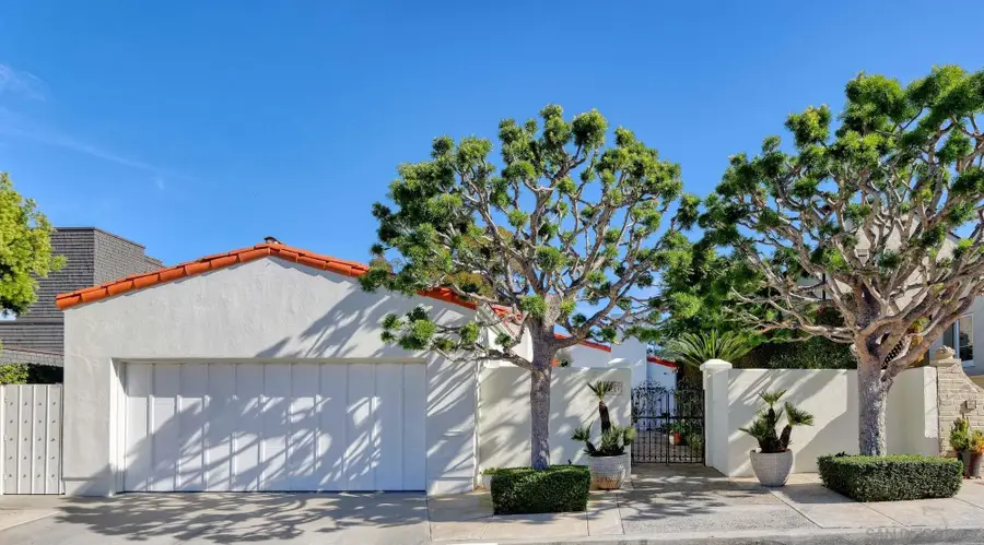 7733 Whitefield, La Jolla, CA 92037 - #3