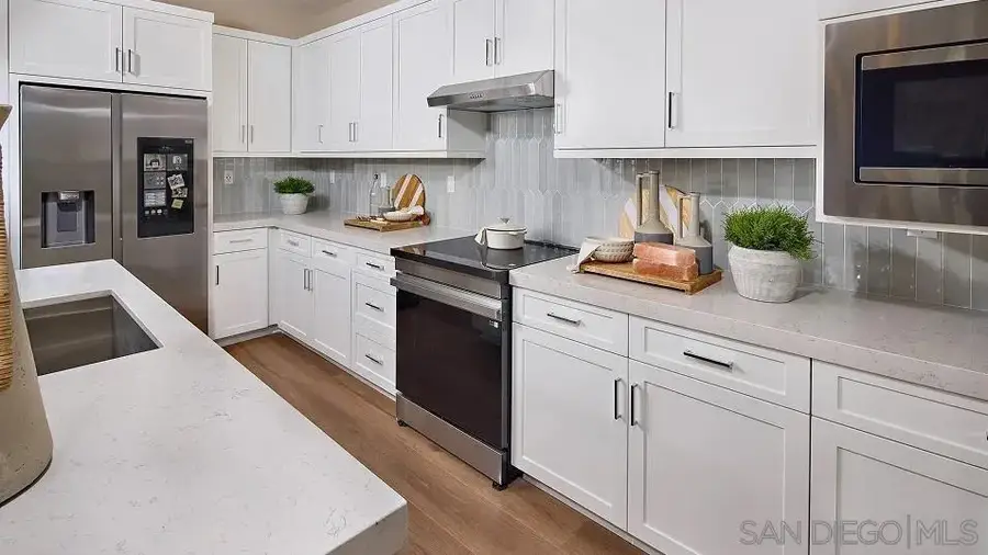 107 Metz Way, Oceanside, CA 92057 - Image #3