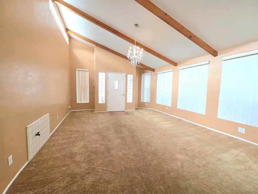 1410 Martinique Dr, Hemet, CA 92543 - Image #3