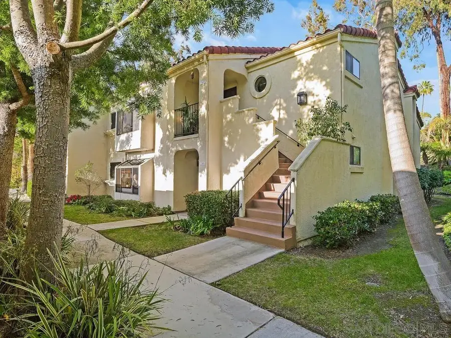 7301 Calle De Fuentes, Carlsbad, CA 92009 - Image #2