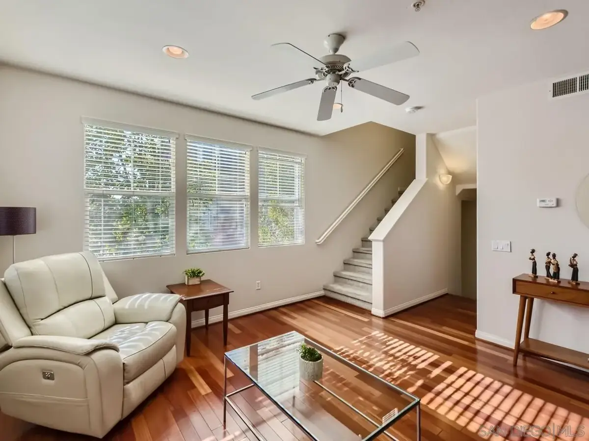 8761 Plaza Park Ln, San Diego, CA 92123 - Image #1