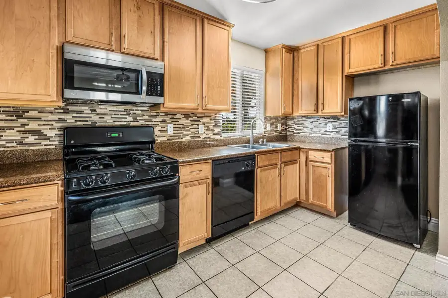 6101 Adelaide Ave #102, San Diego, CA 92115 - Image #2